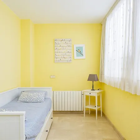 Cubo's Mayoral Front Line Apartment Marbella
